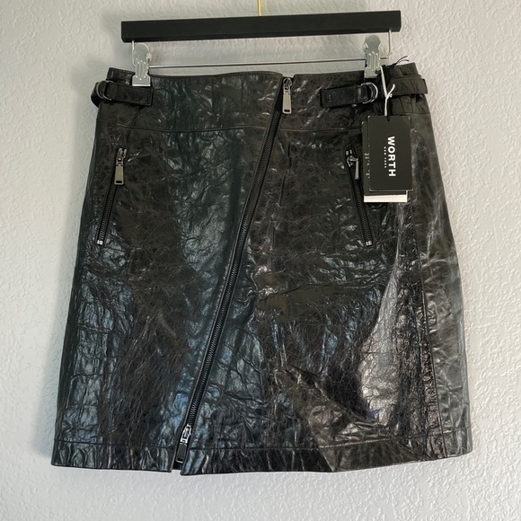 𝅺NWT WORTH NY 100% Genuine Leather Crackle Asymmetrical Zip Skirt 4
